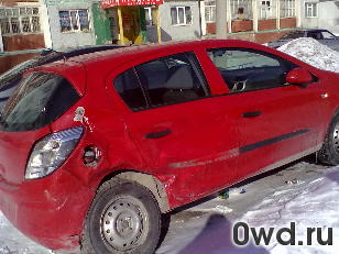 Битый автомобиль Opel Corsa