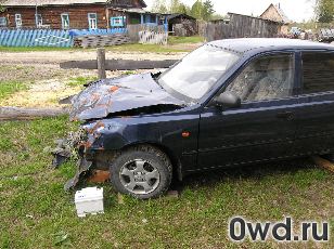 Битый автомобиль Hyundai Accent